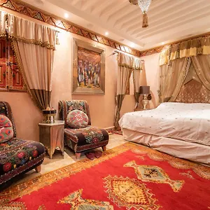 Riad Hikaya