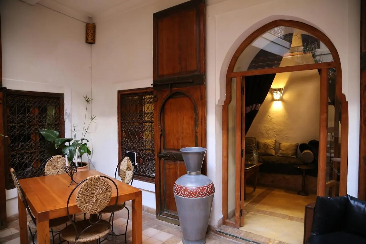 Riad Villa El Arsa Marakeş